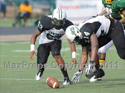 Thumbnail 3 in Madison vs. Central (Florida vs. Texas Football Showcase) photogallery.