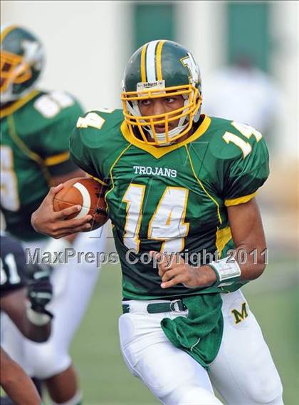 Thumbnail 3 in Madison vs. Central (Florida vs. Texas Football Showcase) photogallery.