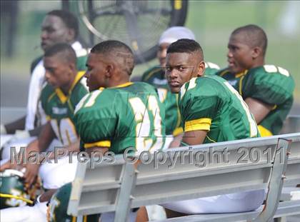 Thumbnail 1 in Madison vs. Central (Florida vs. Texas Football Showcase) photogallery.