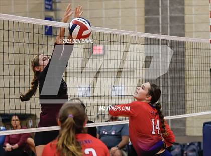 Thumbnail 1 in Assumption vs. St. Henry (Showdown at the Sunsphere) photogallery.