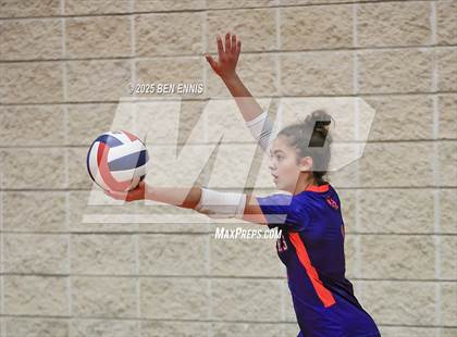 Thumbnail 1 in Assumption vs. St. Henry (Showdown at the Sunsphere) photogallery.