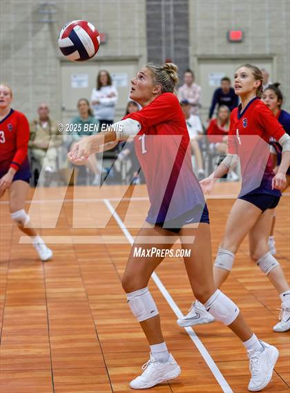 Thumbnail 3 in Assumption vs. St. Henry (Showdown at the Sunsphere) photogallery.