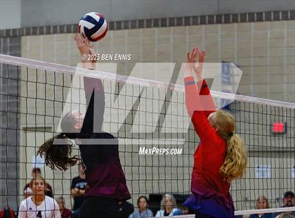 Thumbnail 3 in Assumption vs. St. Henry (Showdown at the Sunsphere) photogallery.