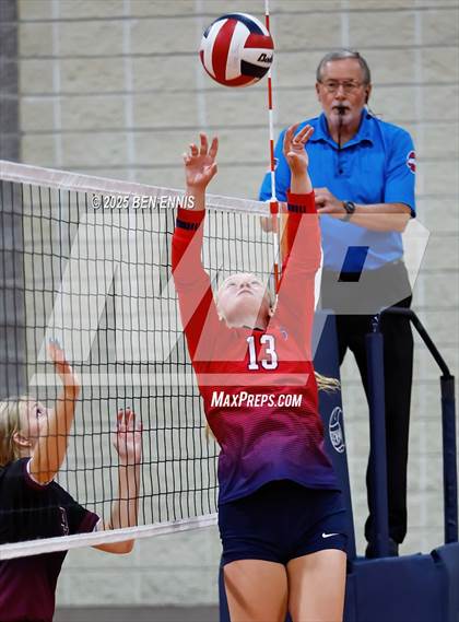 Thumbnail 1 in Assumption vs. St. Henry (Showdown at the Sunsphere) photogallery.
