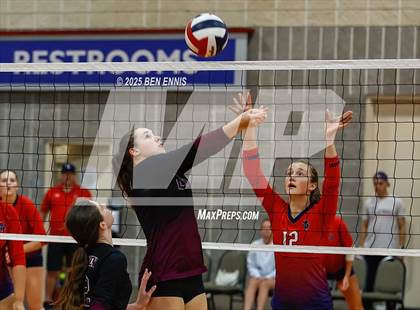 Thumbnail 2 in Assumption vs. St. Henry (Showdown at the Sunsphere) photogallery.