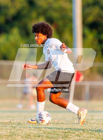 Thumbnail 3 in South View @ Jack Britt photogallery.