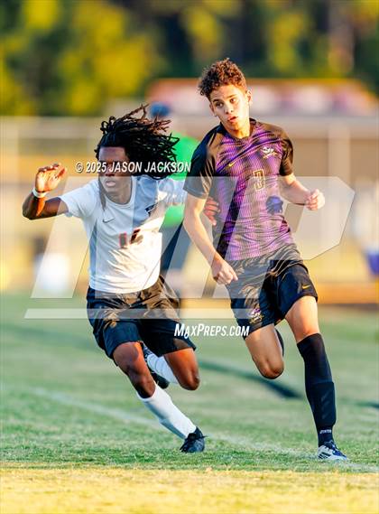 Thumbnail 1 in South View @ Jack Britt photogallery.
