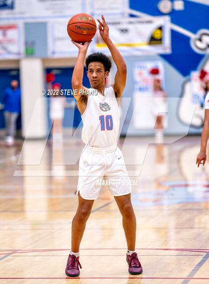 Thumbnail 3 in Clovis North @ Folsom (CIF State D1 Round II Playoffs) photogallery.