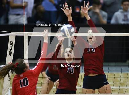 Thumbnail 1 in Archbishop Hannan vs Academy of the Sacred Heart (LHSAA Division IV Semifinal) photogallery.