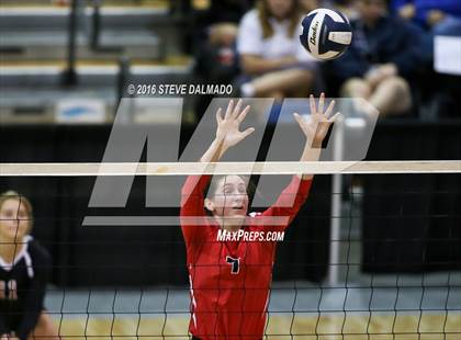 Thumbnail 2 in Archbishop Hannan vs Academy of the Sacred Heart (LHSAA Division IV Semifinal) photogallery.