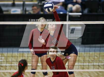 Thumbnail 3 in Archbishop Hannan vs Academy of the Sacred Heart (LHSAA Division IV Semifinal) photogallery.