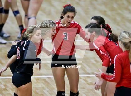 Thumbnail 3 in Archbishop Hannan vs Academy of the Sacred Heart (LHSAA Division IV Semifinal) photogallery.