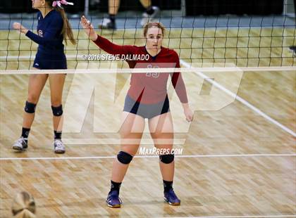 Thumbnail 1 in Archbishop Hannan vs Academy of the Sacred Heart (LHSAA Division IV Semifinal) photogallery.