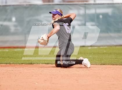Thumbnail 3 in Queen Creek @ Arizona College Prep (Hamilton Invitational) photogallery.