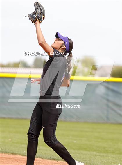 Thumbnail 3 in Queen Creek @ Arizona College Prep (Hamilton Invitational) photogallery.