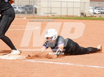 Thumbnail 3 in Queen Creek @ Arizona College Prep (Hamilton Invitational) photogallery.