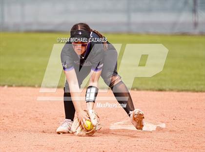 Thumbnail 3 in Queen Creek @ Arizona College Prep (Hamilton Invitational) photogallery.