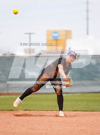 Thumbnail 1 in Queen Creek @ Arizona College Prep (Hamilton Invitational) photogallery.