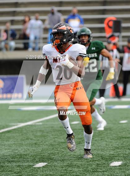 Thumbnail 2 in McClymonds vs. Pacifica (CIF State D2A Final) photogallery.