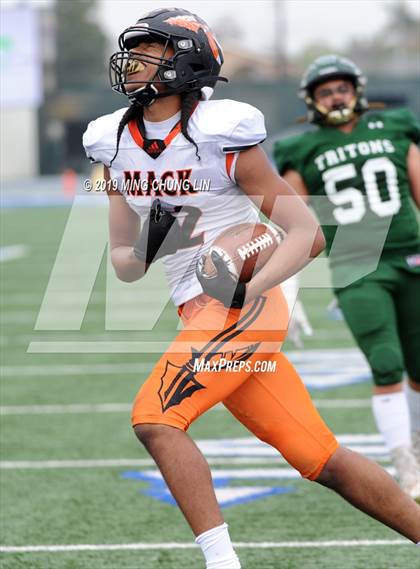 Thumbnail 2 in McClymonds vs. Pacifica (CIF State D2A Final) photogallery.