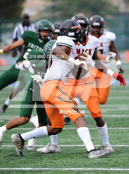 Thumbnail 2 in McClymonds vs. Pacifica (CIF State D2A Final) photogallery.