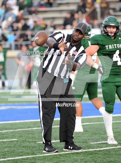 Thumbnail 1 in McClymonds vs. Pacifica (CIF State D2A Final) photogallery.
