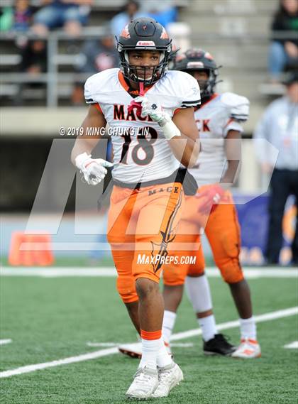 Thumbnail 2 in McClymonds vs. Pacifica (CIF State D2A Final) photogallery.