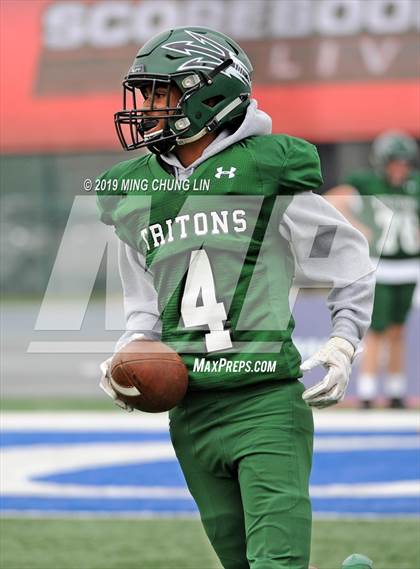 Thumbnail 2 in McClymonds vs. Pacifica (CIF State D2A Final) photogallery.