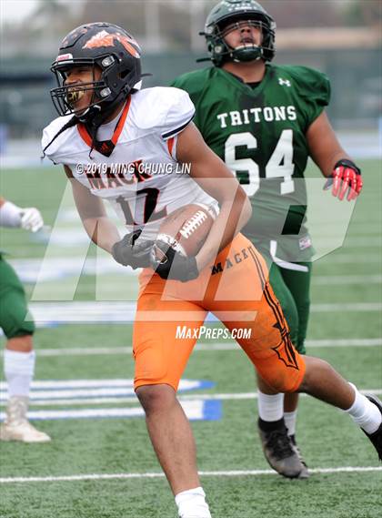 Thumbnail 2 in McClymonds vs. Pacifica (CIF State D2A Final) photogallery.