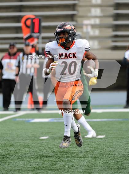 Thumbnail 3 in McClymonds vs. Pacifica (CIF State D2A Final) photogallery.