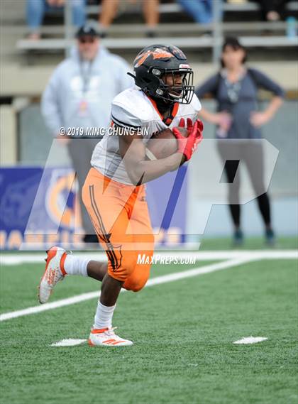 Thumbnail 2 in McClymonds vs. Pacifica (CIF State D2A Final) photogallery.