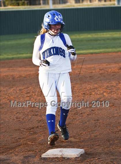 Thumbnail 3 in Nolan Catholic vs. Summit photogallery.