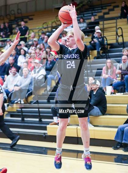 Thumbnail 2 in Irvington Preparatory Academy vs. Park Tudor (IHSAA 2A Regional 21 Championship) photogallery.