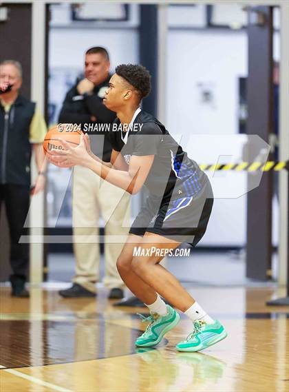 Thumbnail 2 in Irvington Preparatory Academy vs. Park Tudor (IHSAA 2A Regional 21 Championship) photogallery.