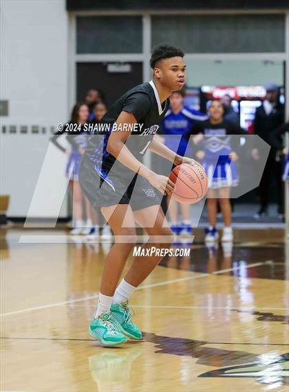 Thumbnail 3 in Irvington Preparatory Academy vs. Park Tudor (IHSAA 2A Regional 21 Championship) photogallery.
