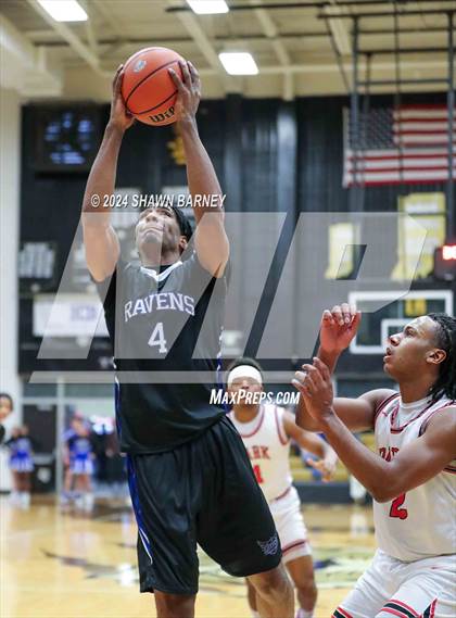 Thumbnail 2 in Irvington Preparatory Academy vs. Park Tudor (IHSAA 2A Regional 21 Championship) photogallery.