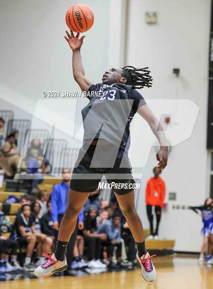 Thumbnail 2 in Irvington Preparatory Academy vs. Park Tudor (IHSAA 2A Regional 21 Championship) photogallery.