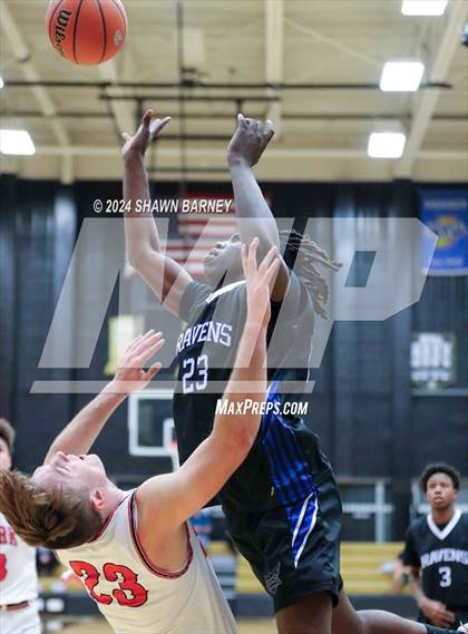 Thumbnail 3 in Irvington Preparatory Academy vs. Park Tudor (IHSAA 2A Regional 21 Championship) photogallery.