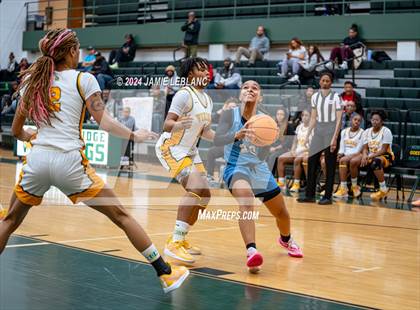 Thumbnail 3 in Potomac Senior @ Woodbridge photogallery.