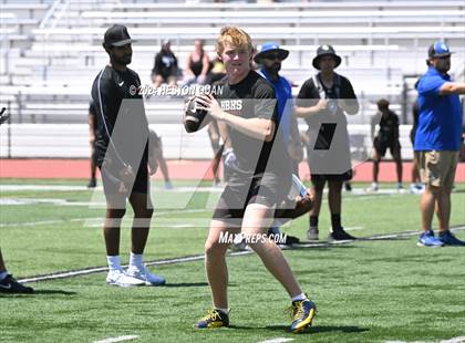 Thumbnail 3 in Huntington Beach vs. Charter Oak (Surf City Tournament) photogallery.
