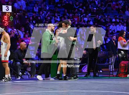 Thumbnail 3 in UIL Wrestling 6A Finals (106 lb - 150 lb) photogallery.