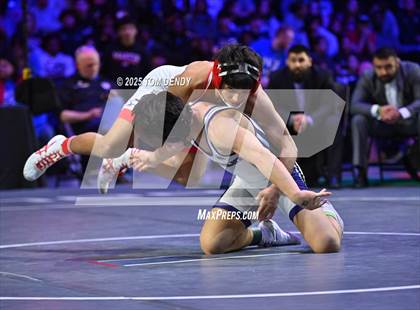Thumbnail 1 in UIL Wrestling 6A Finals (106 lb - 150 lb) photogallery.