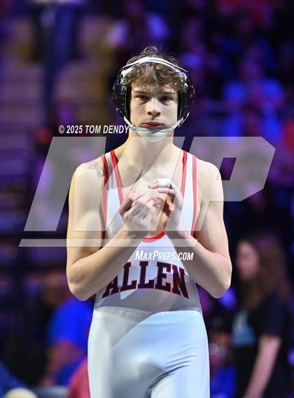 Thumbnail 3 in UIL Wrestling 6A Finals (106 lb - 150 lb) photogallery.