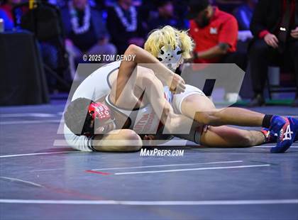 Thumbnail 2 in UIL Wrestling 6A Finals (106 lb - 150 lb) photogallery.