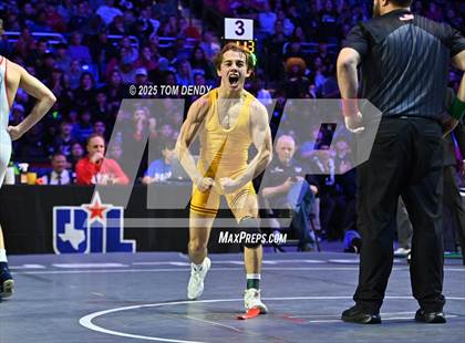 Thumbnail 3 in UIL Wrestling 6A Finals (106 lb - 150 lb) photogallery.