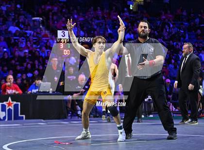 Thumbnail 1 in UIL Wrestling 6A Finals (106 lb - 150 lb) photogallery.