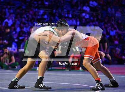 Thumbnail 1 in UIL Wrestling 6A Finals (106 lb - 150 lb) photogallery.