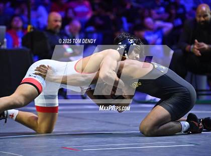 Thumbnail 2 in UIL Wrestling 6A Finals (106 lb - 150 lb) photogallery.