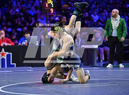 Thumbnail 3 in UIL Wrestling 6A Finals (106 lb - 150 lb) photogallery.