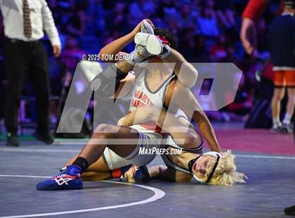 Thumbnail 2 in UIL Wrestling 6A Finals (106 lb - 150 lb) photogallery.